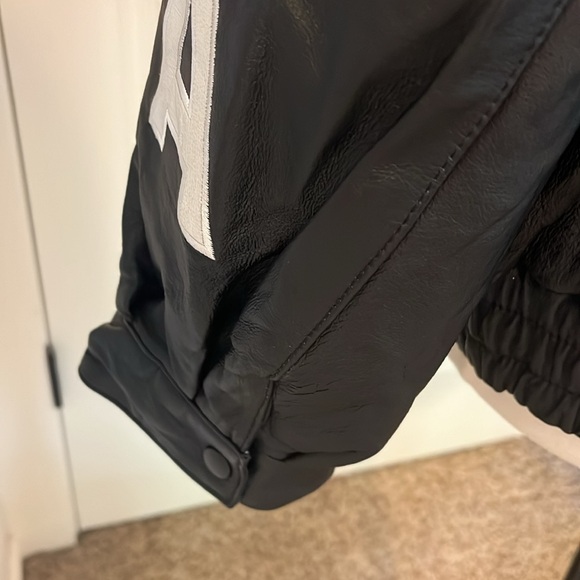 This beautiful USA size 2X all leather patriotic vintage coat - Picture 8 of 12